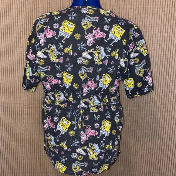 Women’s vintage Sponge Bob Squarepantsscrub top, Size 1X - Picture 2 of 7